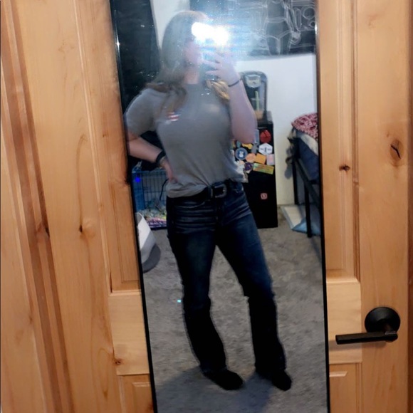 Meet your Posher, Zoe - Picture 2 of 3